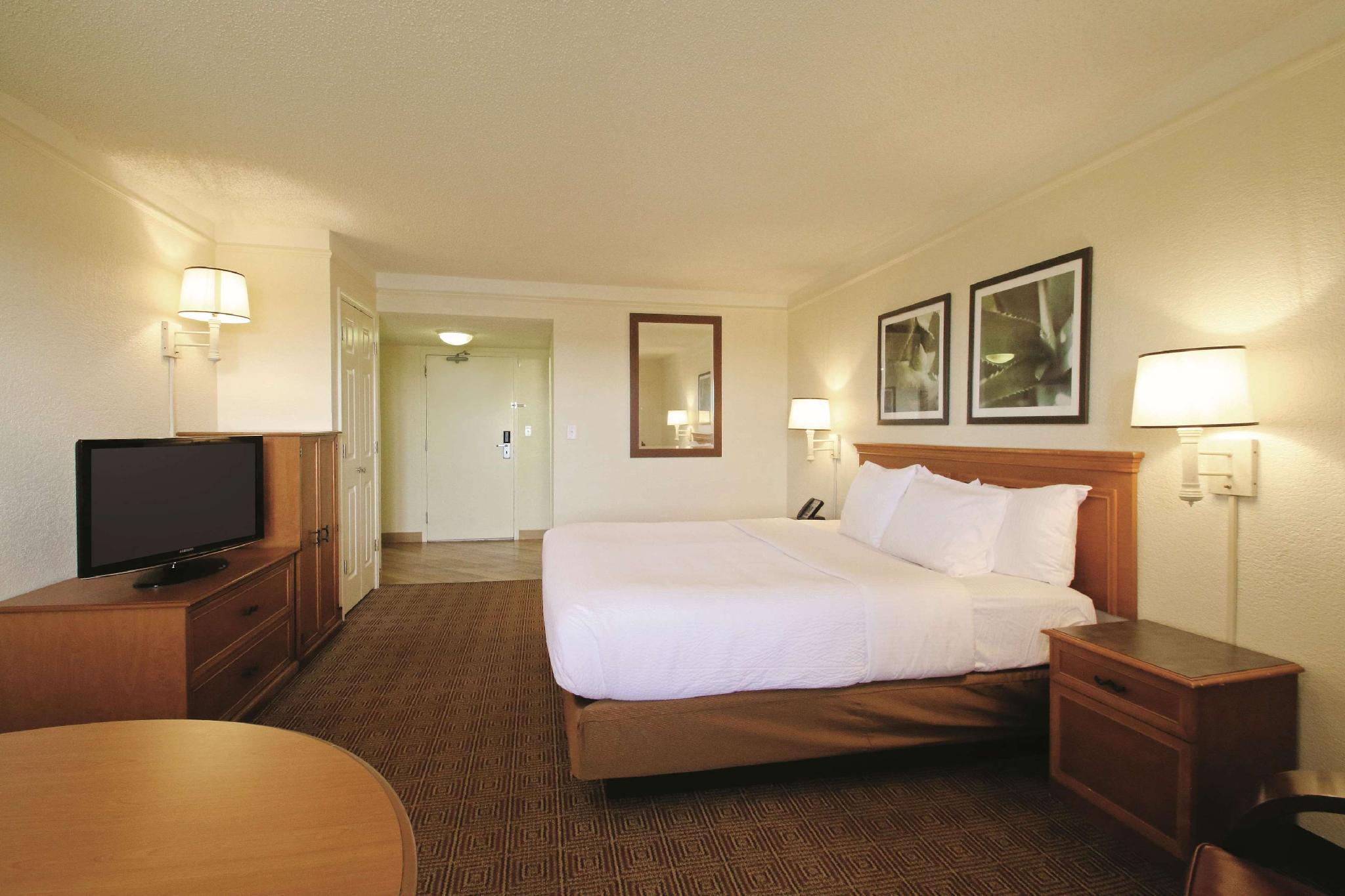 La Quinta By Wyndham Coral Springs University Dr מראה חיצוני תמונה
